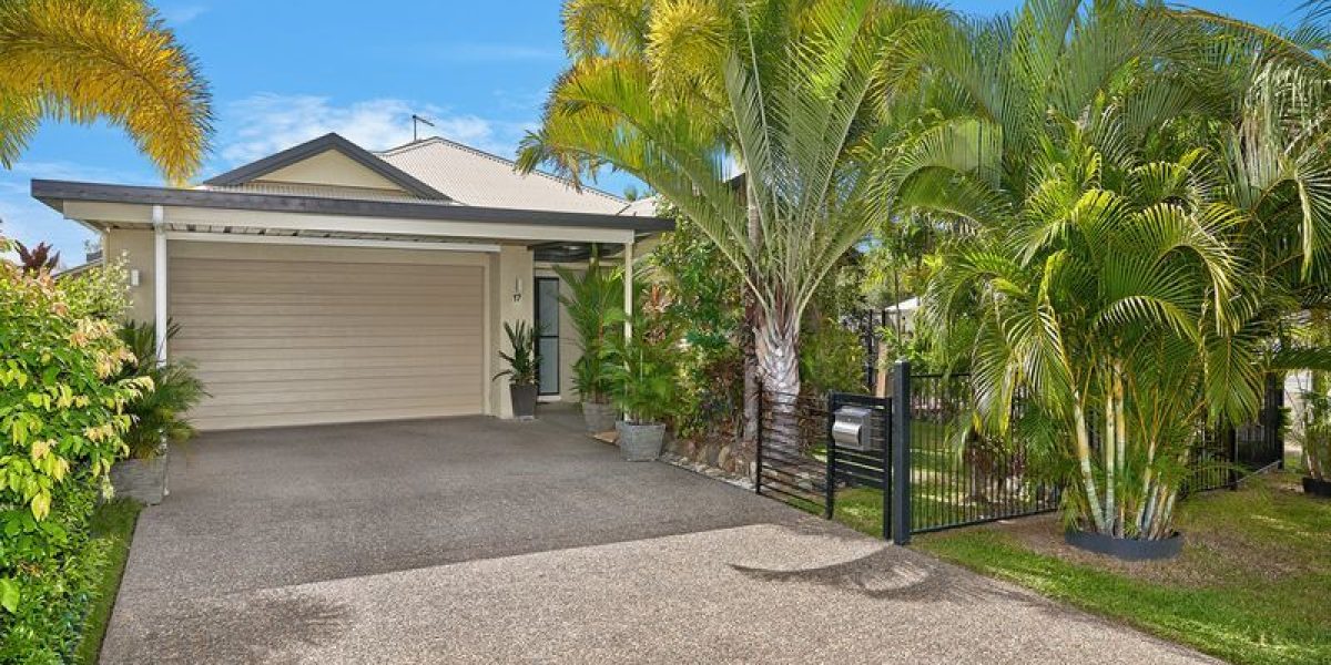 17 Seaways Street, Trinity Beach, QLD 4879 AUS