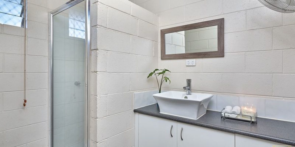 7/120 Greenslopes Street, Edge Hill, QLD 4870 AUS