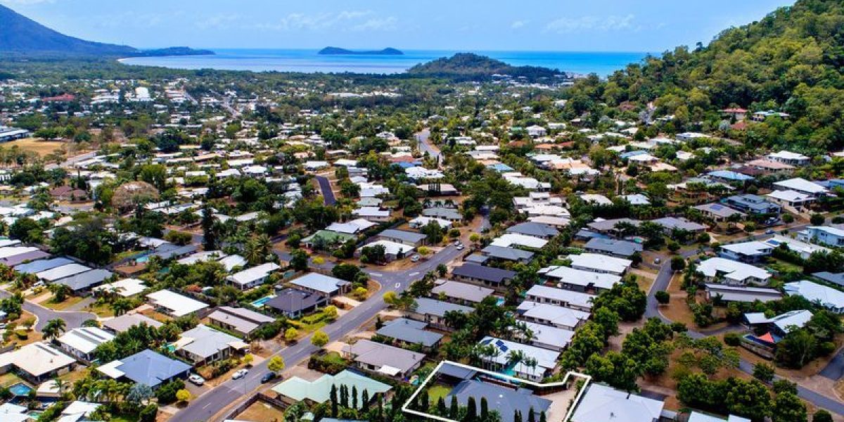 9 Catamaran Circuit, Trinity Beach, QLD 4879 AUS