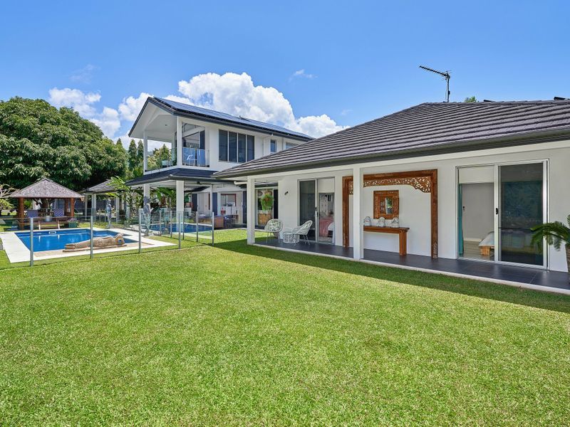 28A Joseph Banks Close, Kewarra Beach, QLD 4879 AUS