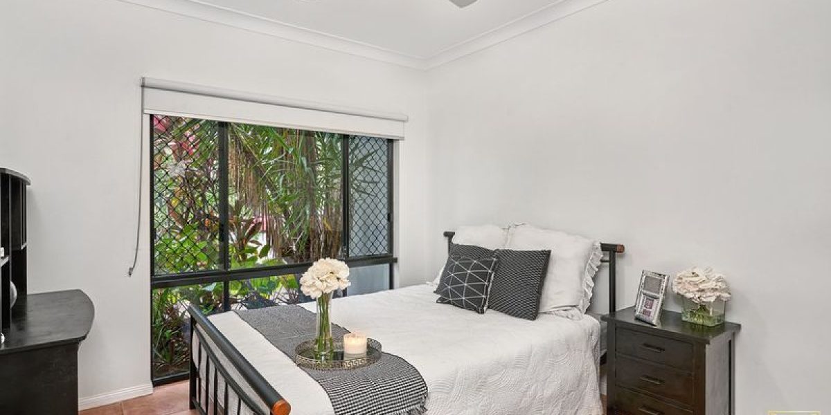 16 Moore Road, Kewarra Beach, QLD 4879 AUS