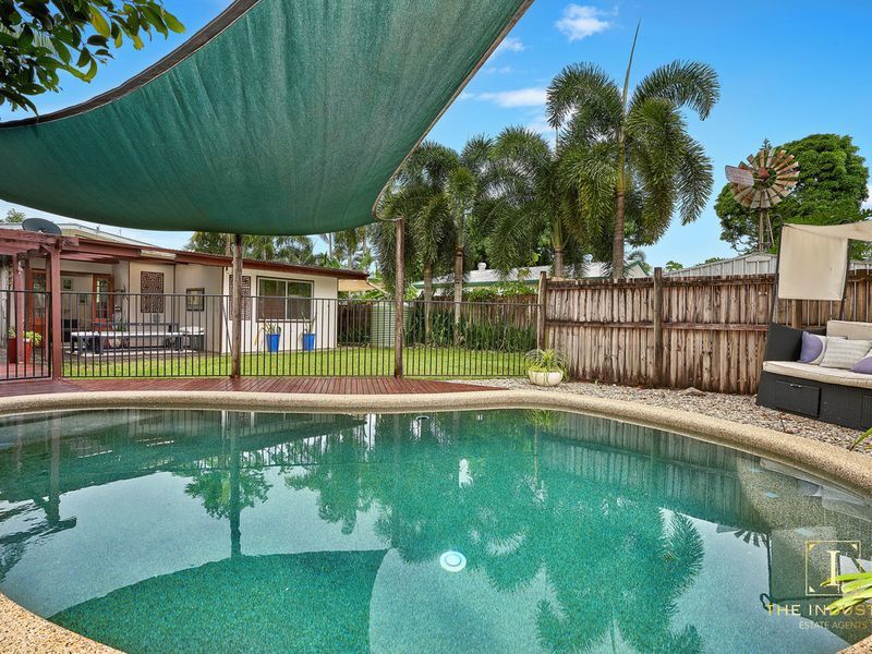 39 Machans Street, Machans Beach, QLD 4878 AUS