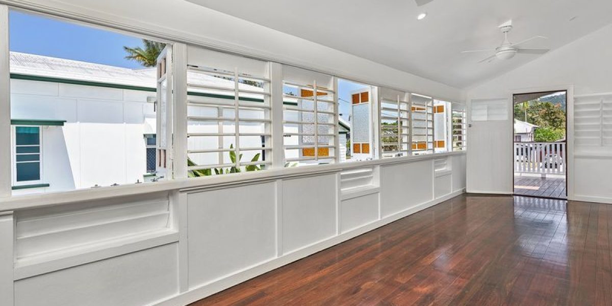 29 Smith Street, Cairns North, QLD 4870 AUS