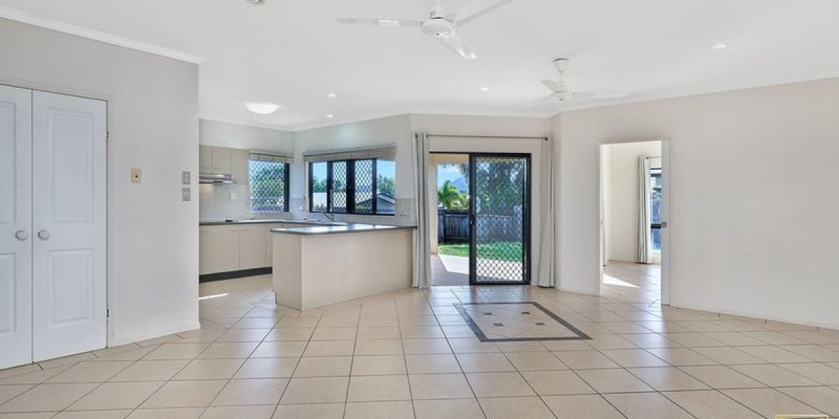 1 Celtis Close, Redlynch, QLD 4870 AUS
