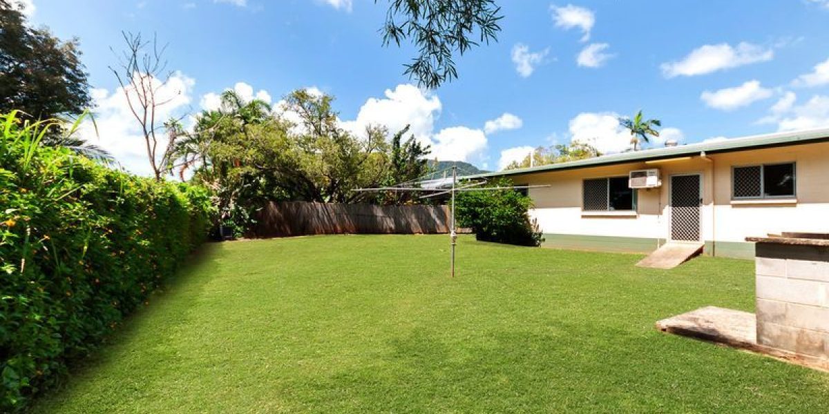 2/2 Pearl Close, Bayview Heights, QLD 4868 AUS