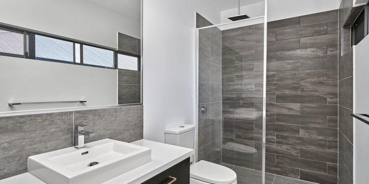 5 Midship Street, Trinity Beach, QLD 4879 AUS