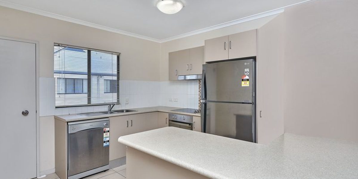 33/376-384 Severin Street, Parramatta Park, QLD 4870 AUS