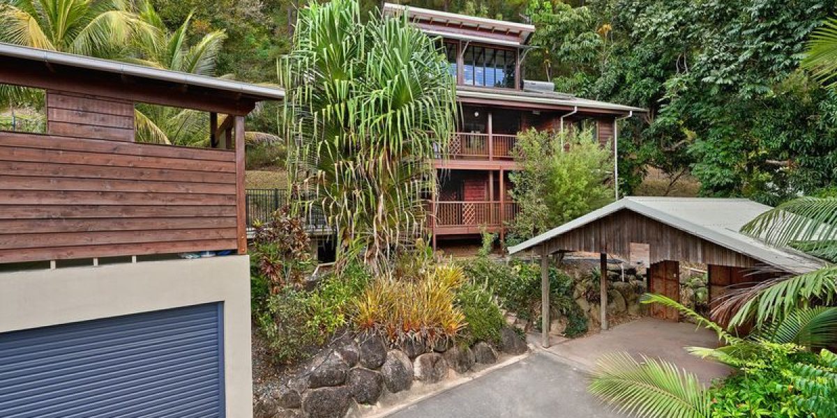 1 Langsat Close, Smithfield, QLD 4878 AUS