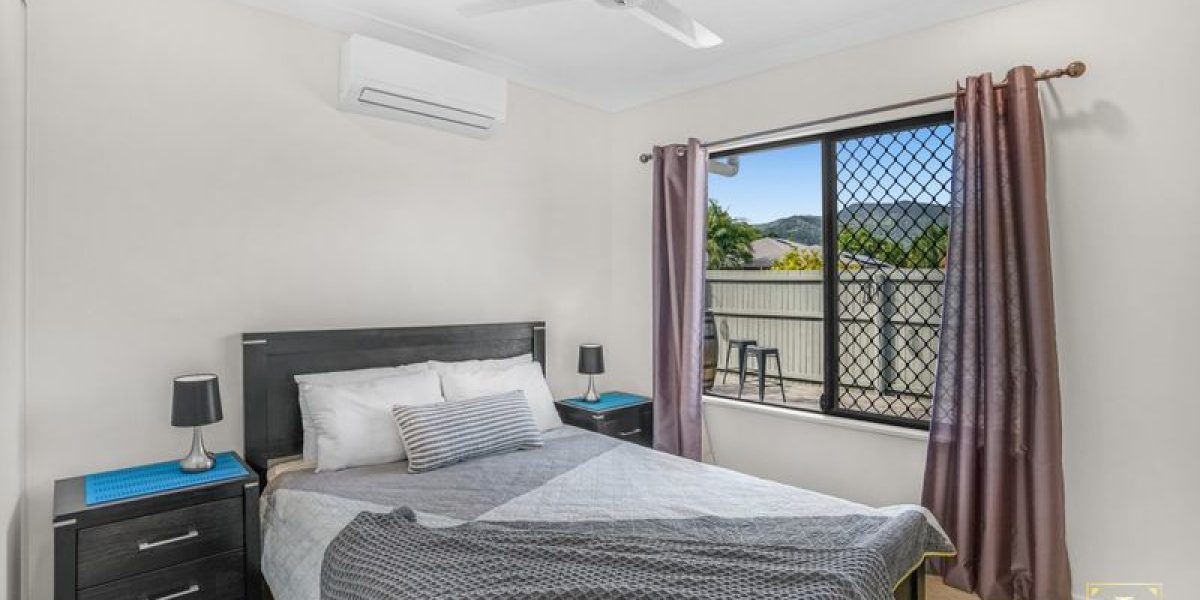 10 Como Close, Kewarra Beach, QLD 4879 AUS