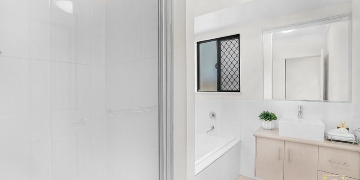 10 Como Close, Kewarra Beach, QLD 4879 AUS