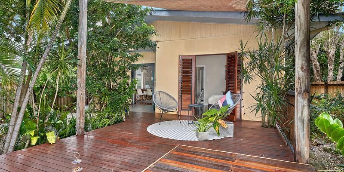 39 Machans Street, Machans Beach, QLD 4878 AUS
