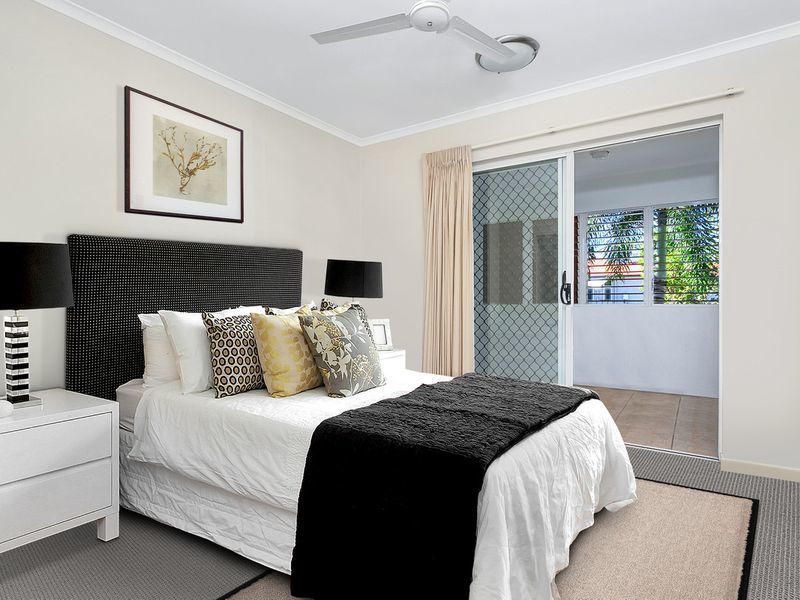 2/16-18 Smith Street, Cairns North, QLD 4870 AUS