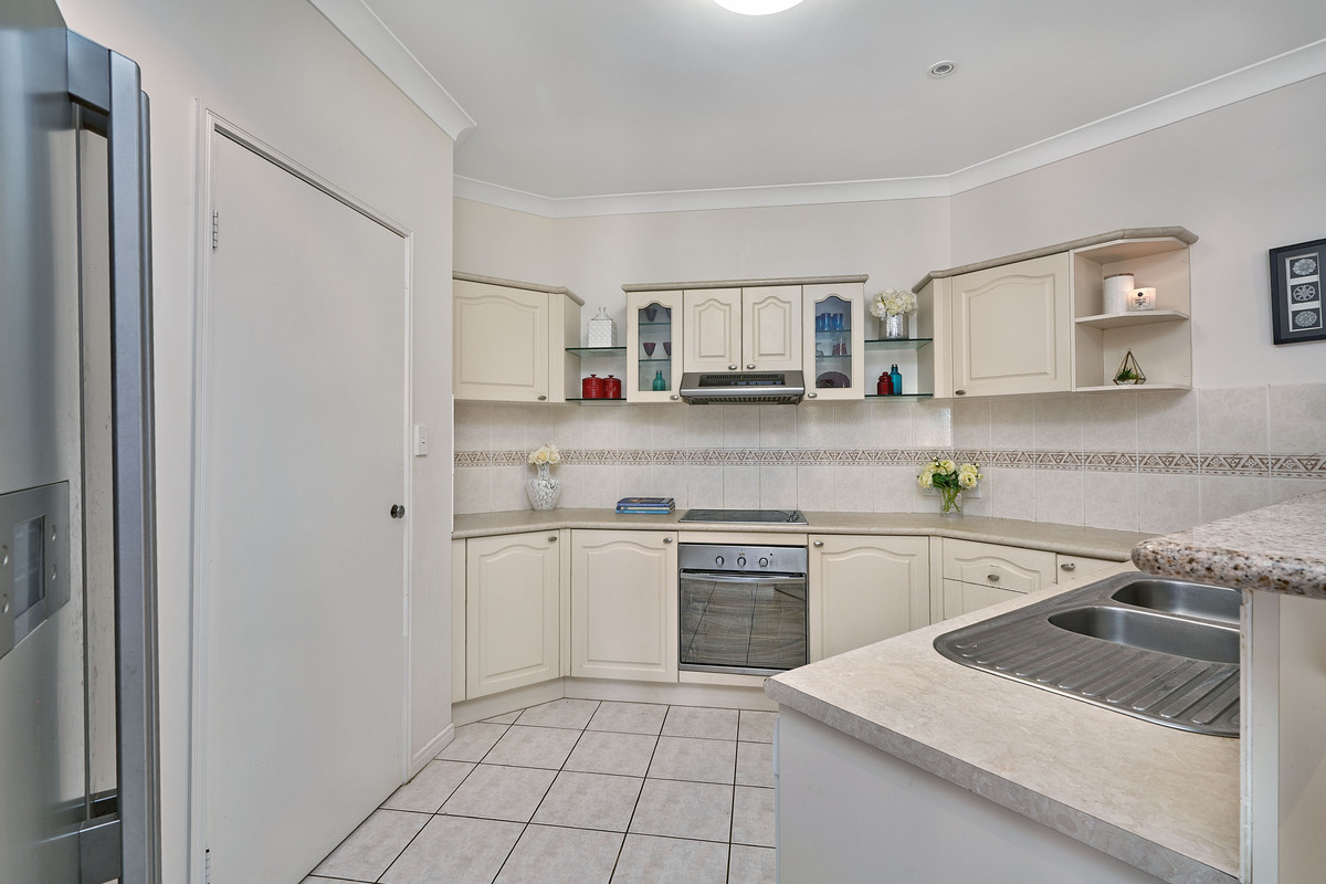 2 Teewah Close, Kewarra Beach, QLD 4879 AUS