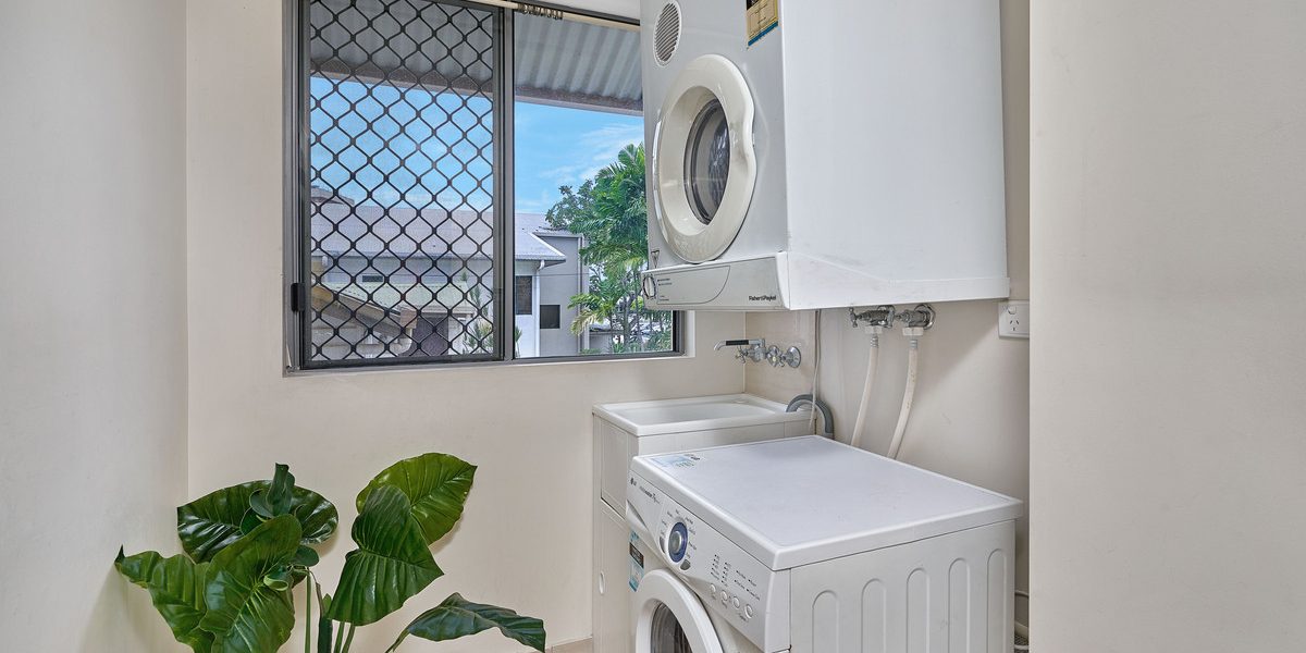 3/242 Grafton Street, Cairns North, QLD 4870 AUS