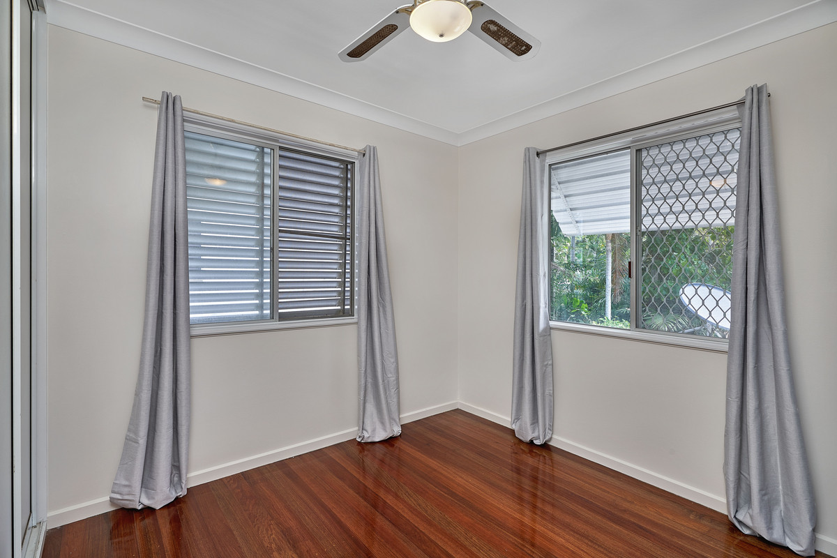 87-89 Mayers Street, Manoora, QLD 4870 AUS