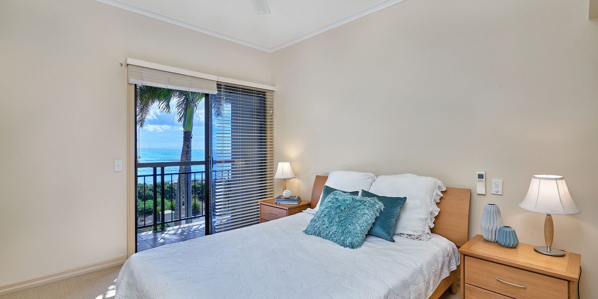 9/5-7 Arlington Esplanade, Clifton Beach, QLD 4879 AUS