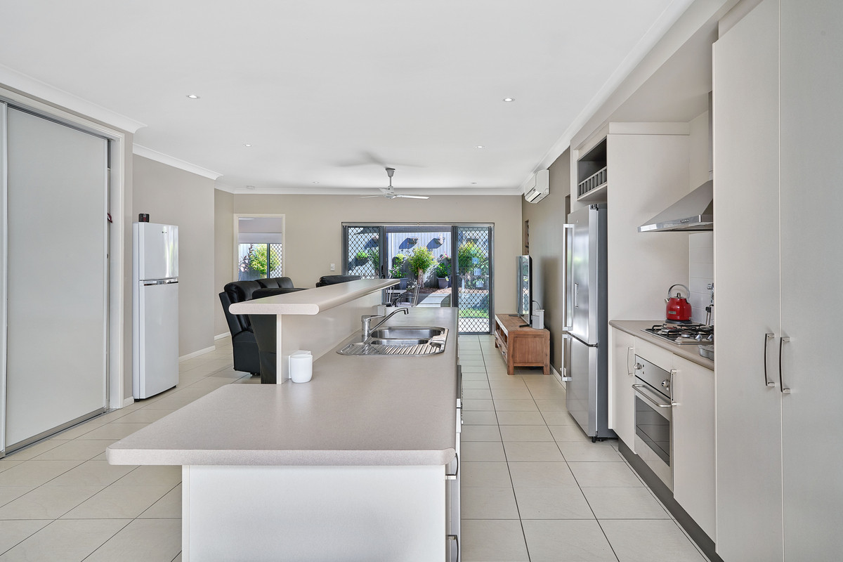 19 Seclusion Drive, Palm Cove, QLD 4879 AUS