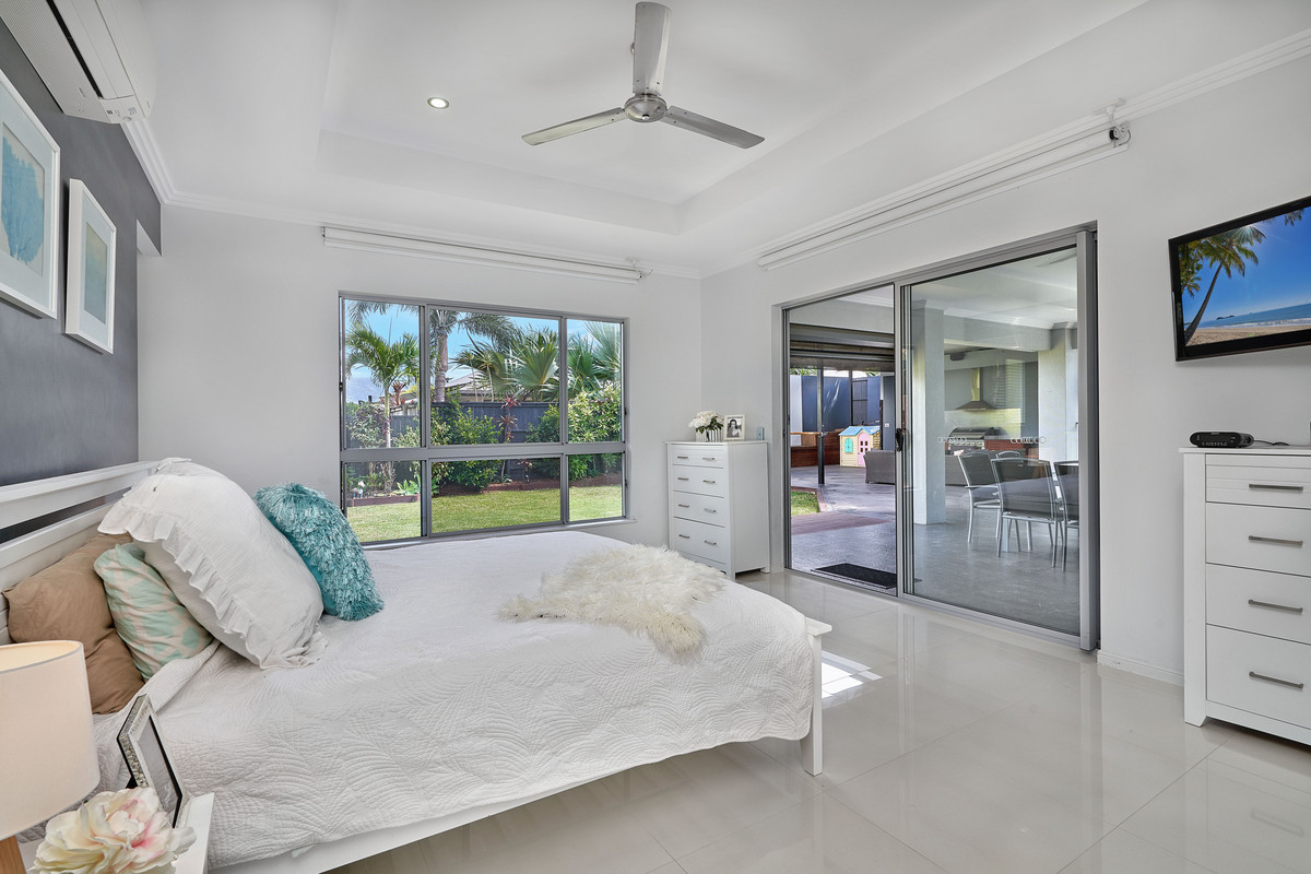 9 Catamaran Circuit, Trinity Beach, QLD 4879 AUS