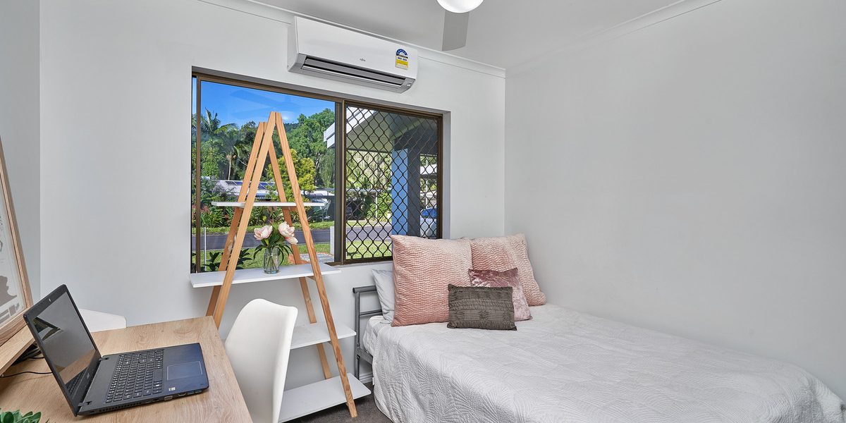 10 Cambrian Avenue, Smithfield, QLD 4878 AUS