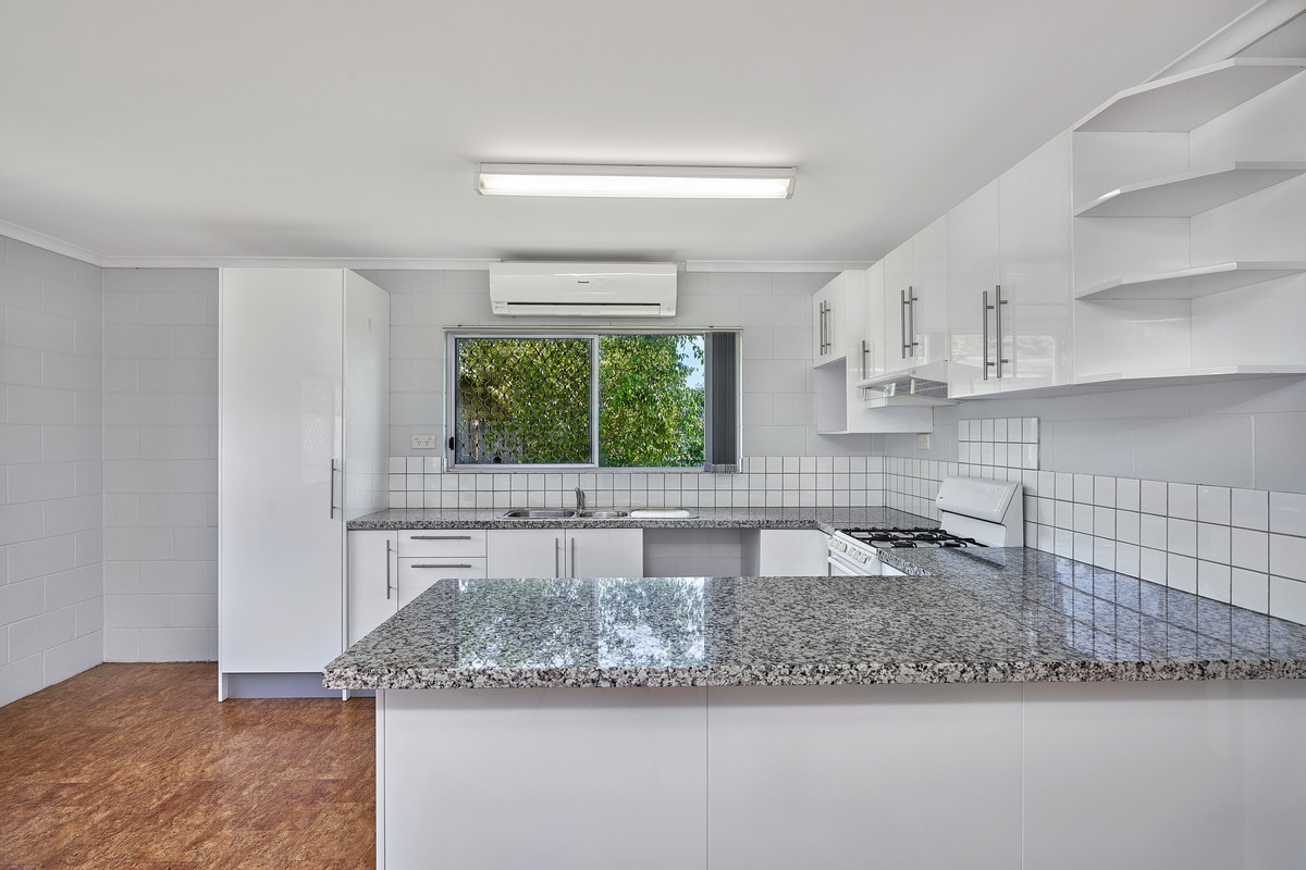 1/2 Pearl Close, Bayview Heights, QLD 4868 AUS