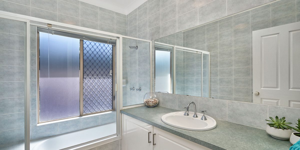 15 Shell Close, KEWARRA BEACH, QLD 4879 AUS