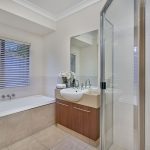 8 Kaban Grove, Trinity Park, QLD 4879 AUS