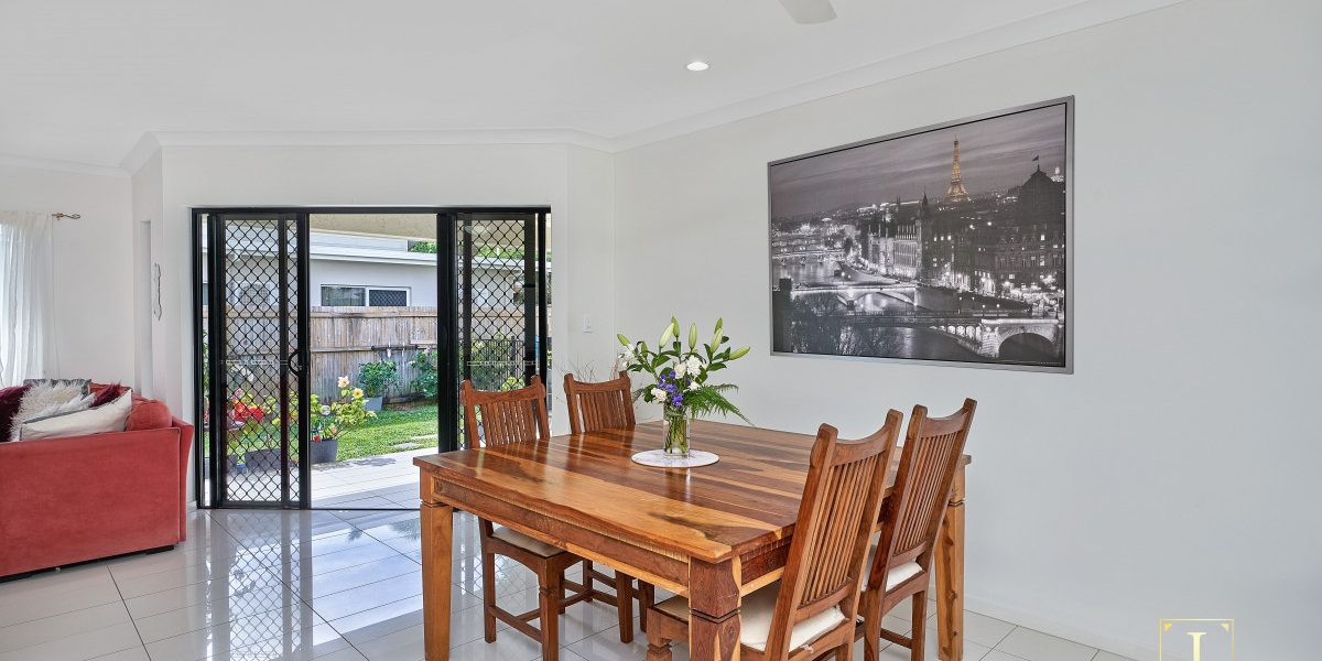 8 Sandridge Way, Smithfield, QLD 4878 AUS