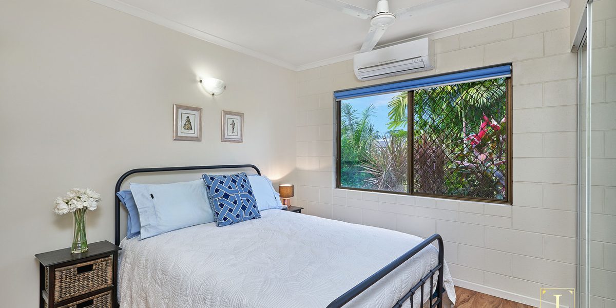 4 Amarina Close, Caravonica, QLD 4878 AUS
