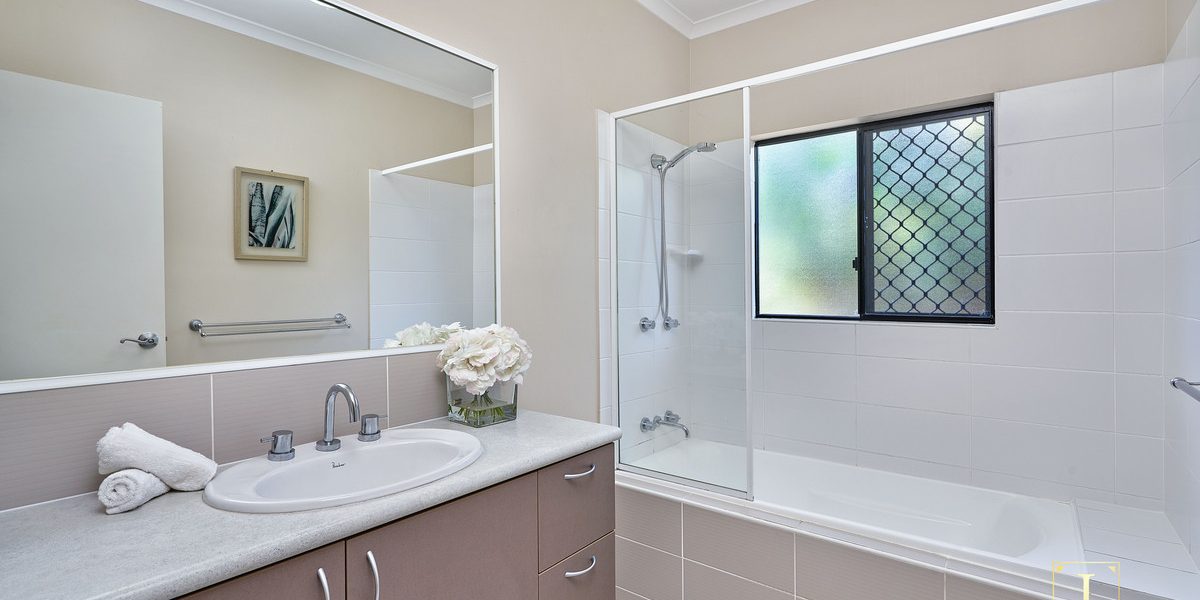 21 Seton Street, Trinity Park, QLD 4879 AUS
