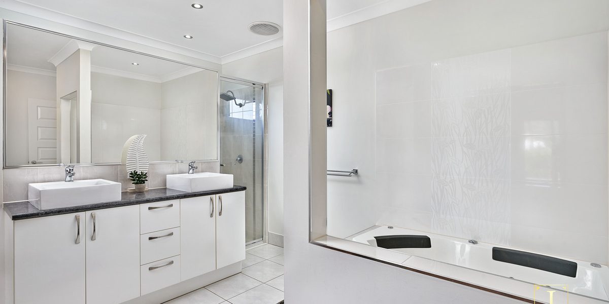 96 Moresby Street, Trinity Beach, QLD 4879 AUS