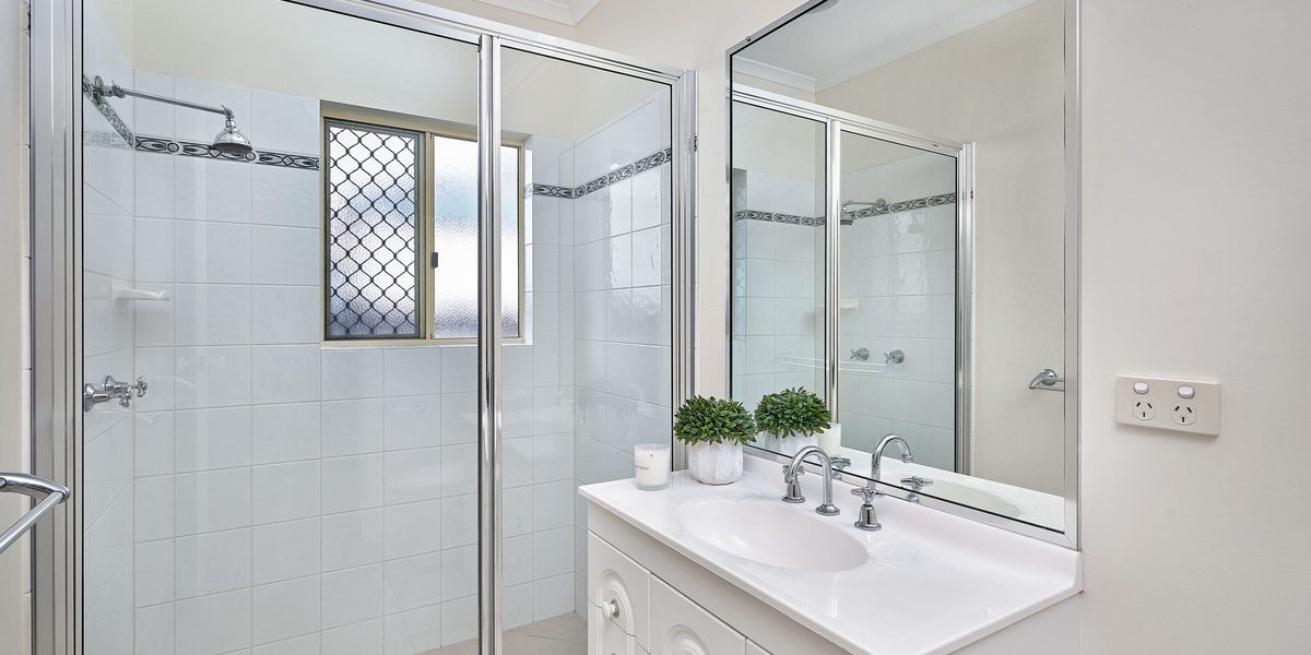 5 Sherwood Close, Brinsmead, QLD 4870 AUS