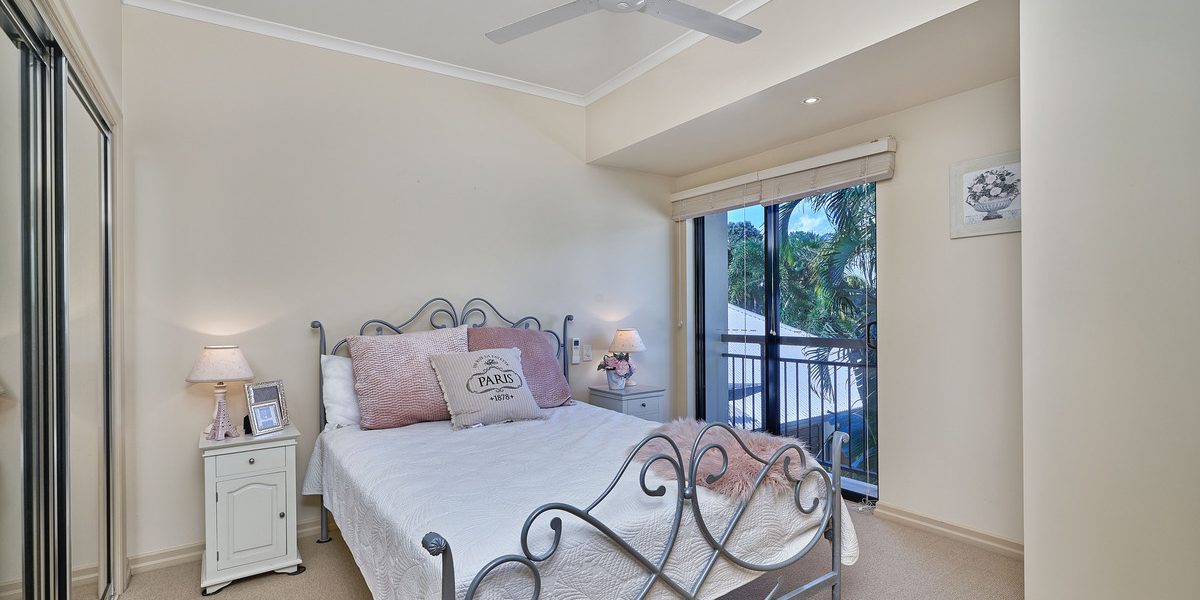 9/5-7 Arlington Esplanade, Clifton Beach, QLD 4879 AUS