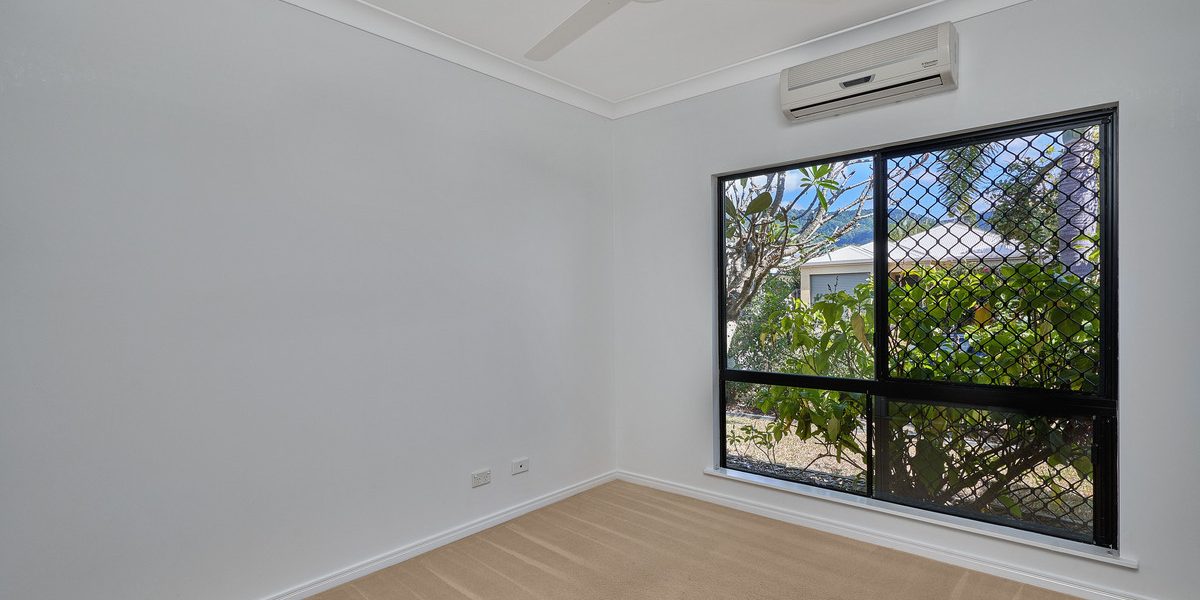 11 Bronte Close, KEWARRA BEACH, QLD 4879 AUS
