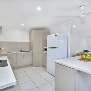 27 Yurongi Street, Caravonica, QLD 4878 AUS