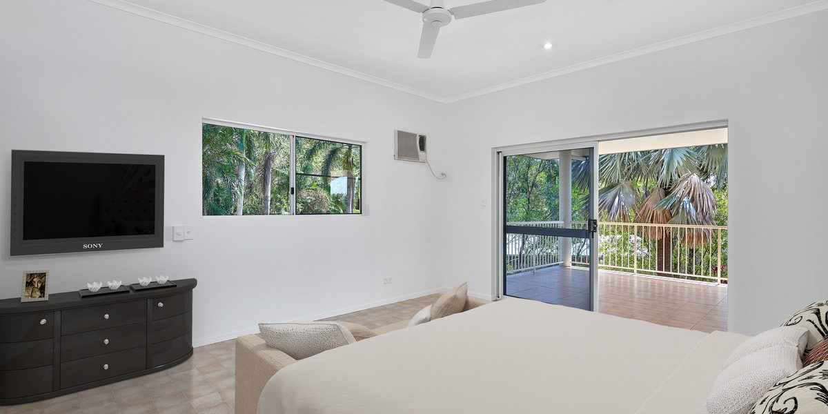 13-15 Lark Close, Clifton Beach, QLD 4879 AUS