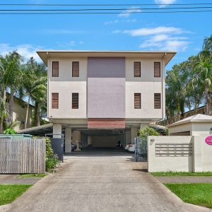 304/53 McCormack Street, Manunda, QLD 4870 AUS