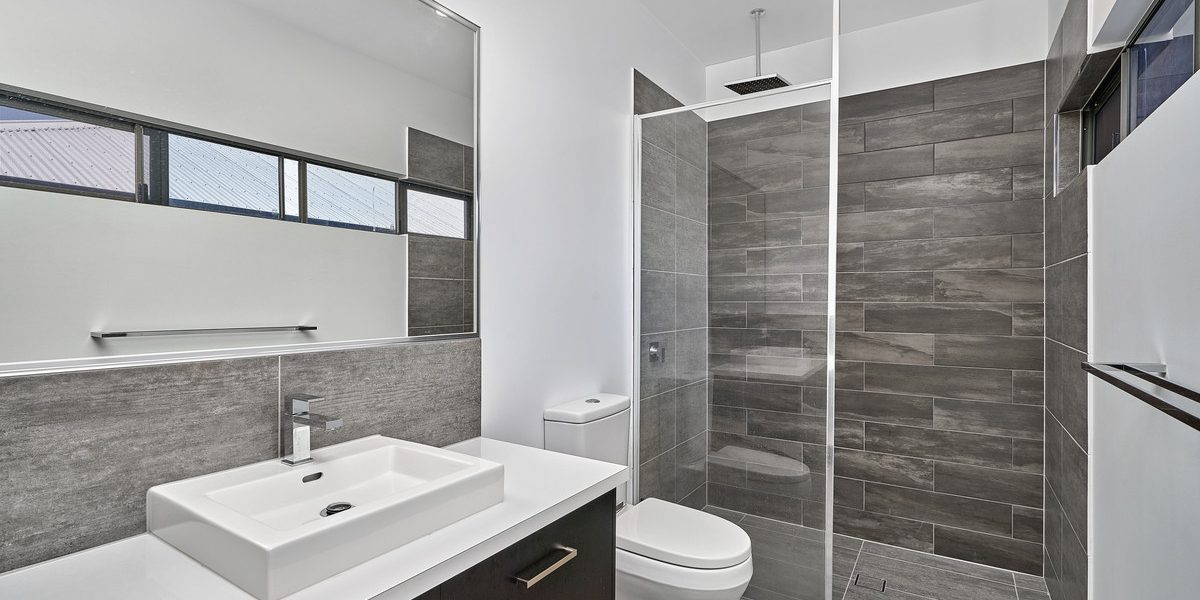 5 Midship Street, Trinity Beach, QLD 4879 AUS