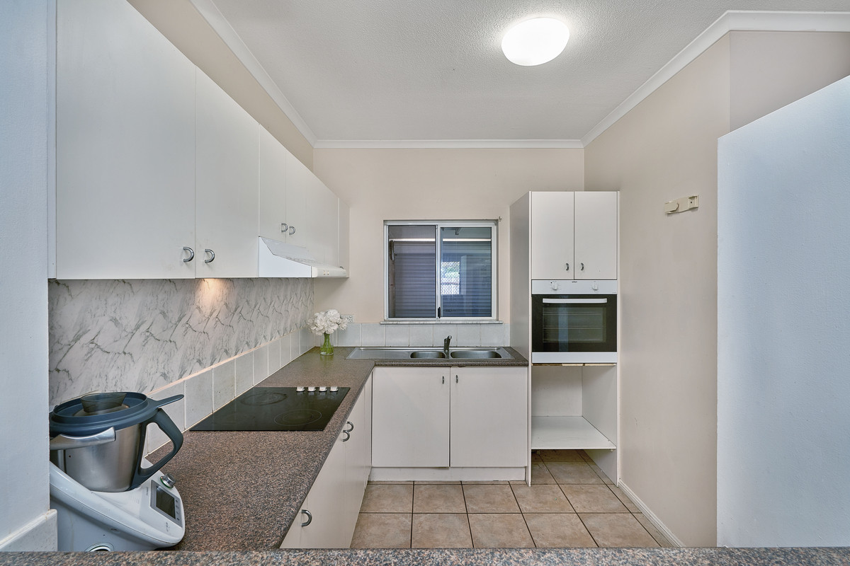 3/34-40 Lily Street, Cairns North, QLD 4870 AUS