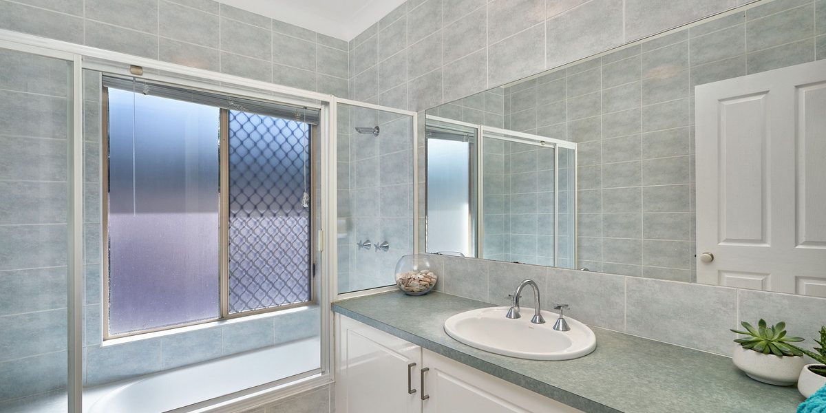 15 Shell Close, KEWARRA BEACH, QLD 4879 AUS