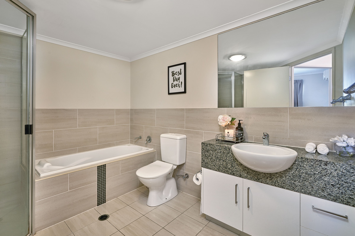 7/242 Grafton Street, Cairns North, QLD 4870 AUS