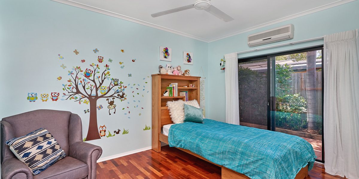 20 Batt Street, Clifton Beach, QLD 4879 AUS