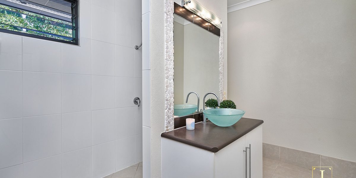 19 Burranong Street, Kewarra Beach, QLD 4879 AUS