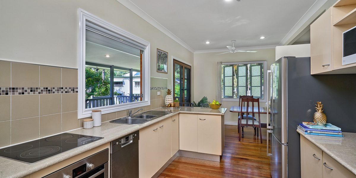 15 Old Smithfield Road, Freshwater, QLD 4870 AUS