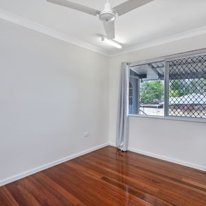 87-89 Mayers Street, Manoora, QLD 4870 AUS