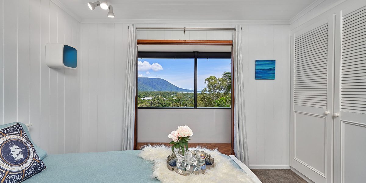 1 Kiriwina Close, Trinity Beach, QLD 4879 AUS