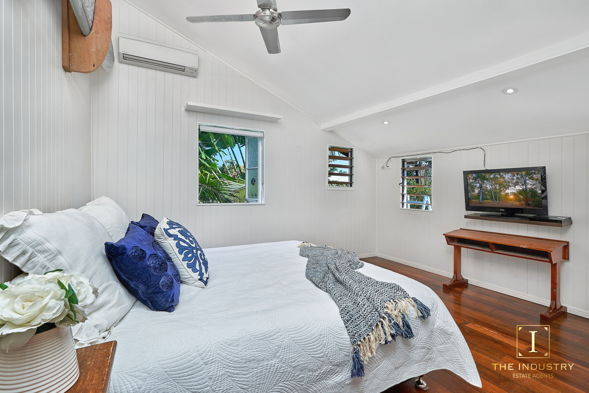 8 Marett Street, Stratford, QLD 4870 AUS