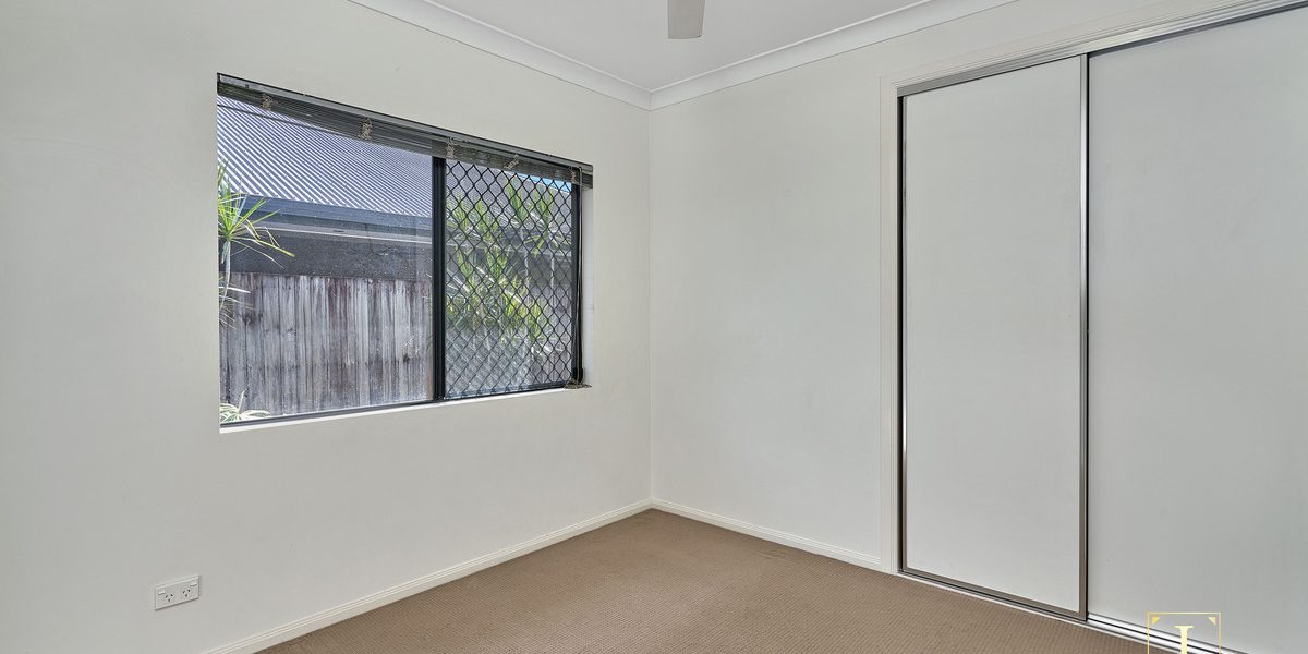 12 Landsborough Drive, Smithfield, QLD 4878 AUS