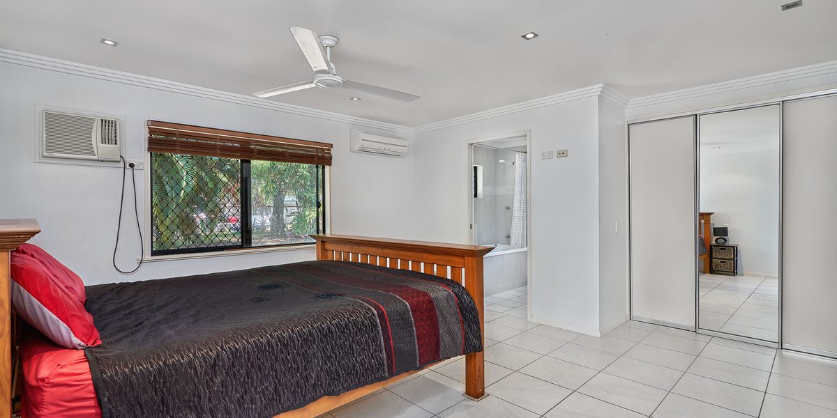 4 Tapini Close, Trinity Beach, QLD 4879 AUS
