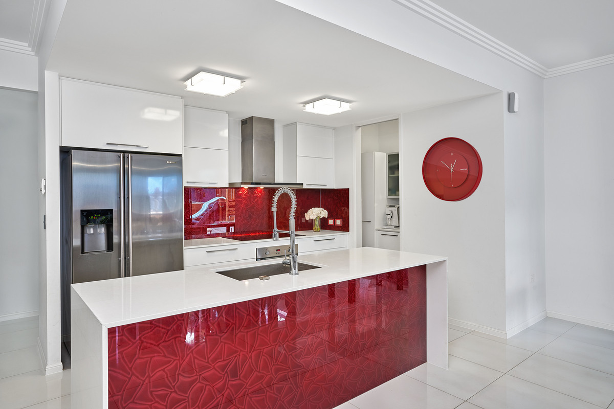 9 Catamaran Circuit, Trinity Beach, QLD 4879 AUS