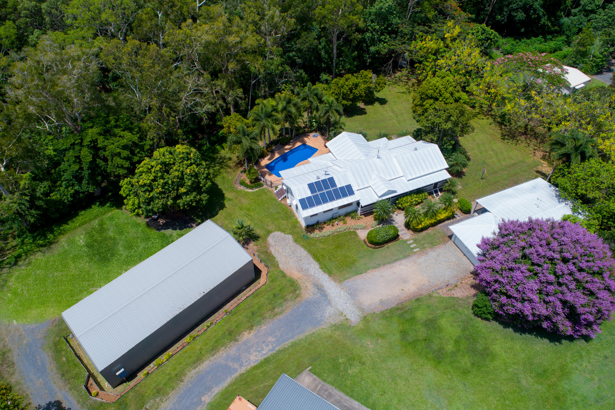 125-127 James Cook Drive, Kewarra Beach, QLD 4879 AUS